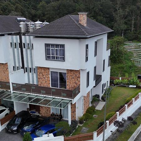 Zinnia Residence Tanah Rata คาเมรอนไฮแลนด์ ภายนอก รูปภาพ